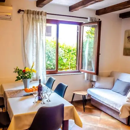 Slavica Near To - Istrien 54254 Apartment *