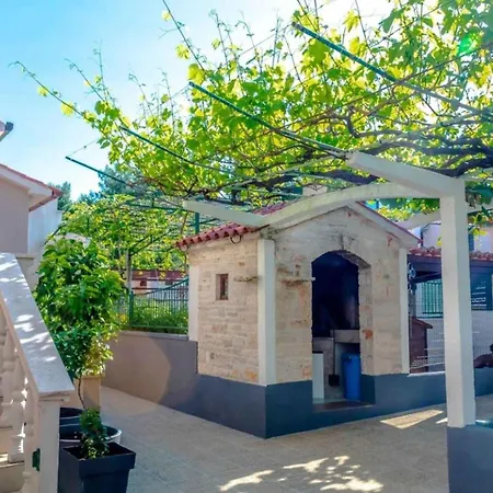 Slavica Near To - Istrien 54254 Apartment *